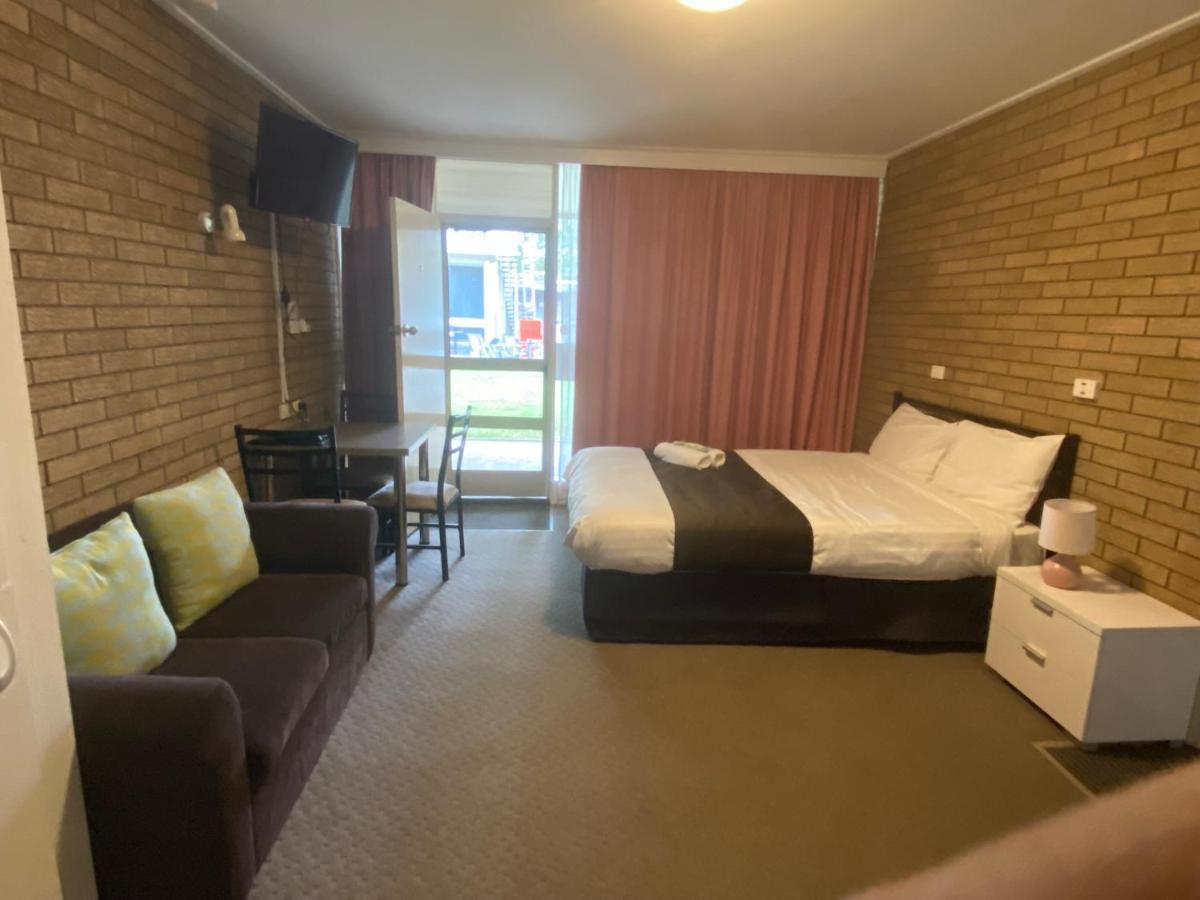Warrina Motor Inn Wodonga Cbd Exterior photo