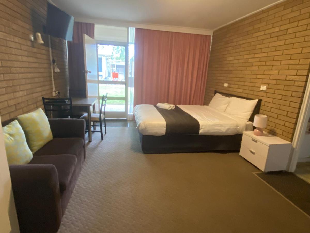 Warrina Motor Inn Wodonga Cbd Exterior photo