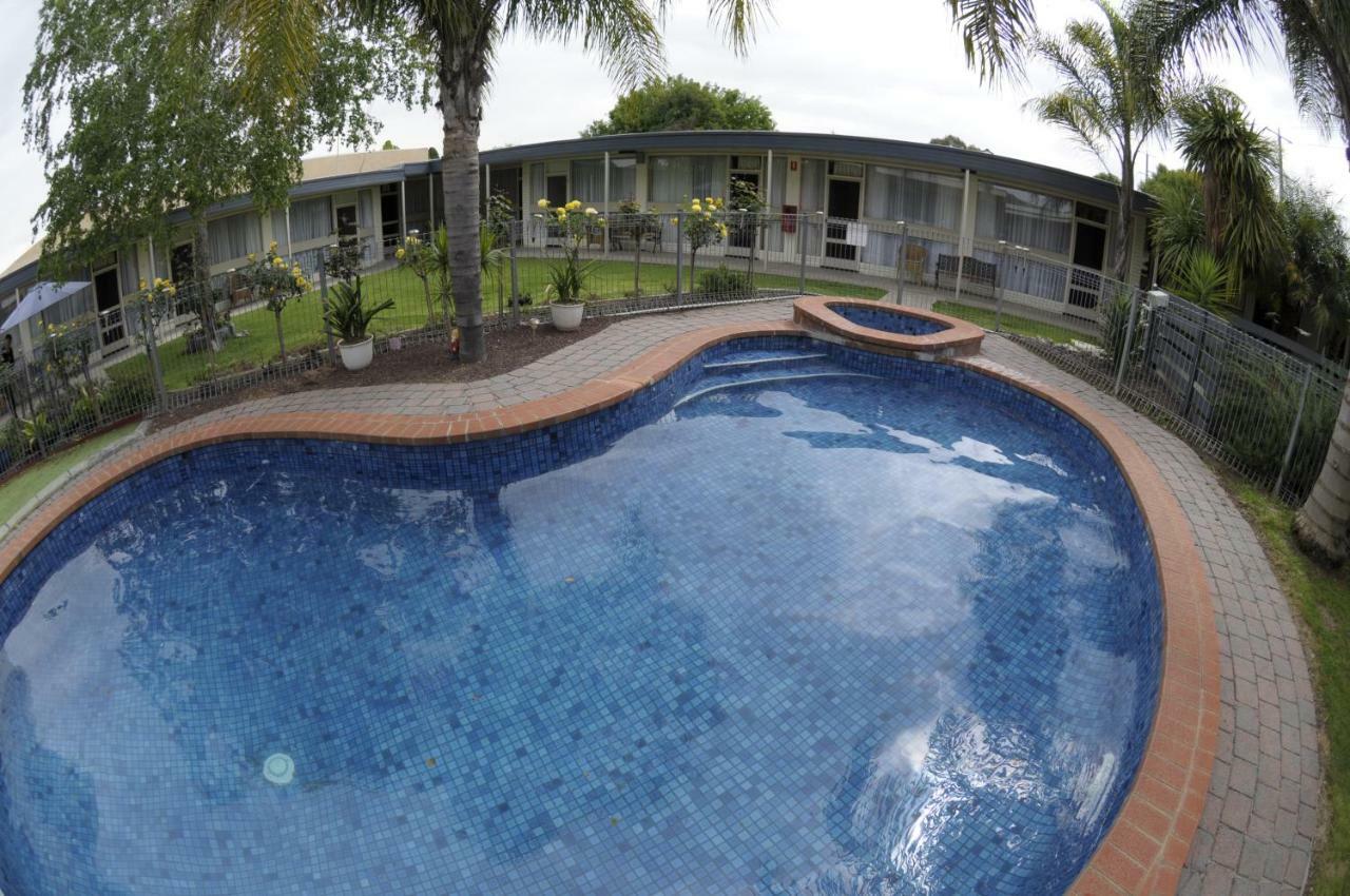 Warrina Motor Inn Wodonga Cbd Exterior photo